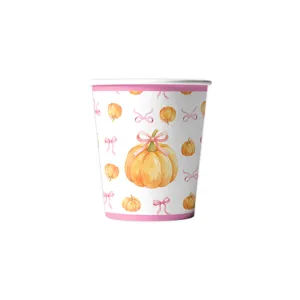 Vasos de papel desechables con diseño de calabaza en acuarela y lazo rosa para fiestas.