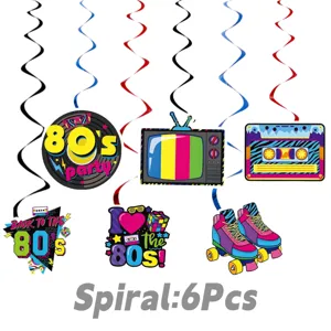 Retro 80er Jahre Party hängende Spiralen Dekoration Set mit Kassette und Schallplatten.