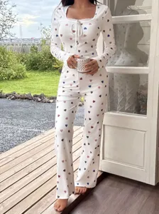 Damen lässiger Herz-Print Rippstrick Langarm Pyjama Set gemütliche Loungewear Detailansicht