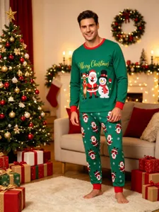 Herren Weihnachtspyjama Set langarm gruen Nachtwaesche festliche Loungewear Oberteil Hose
