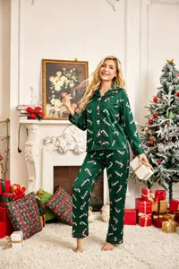 Christmas women's green candy cane print long sleeve pajama set for cozy holiday loungewear