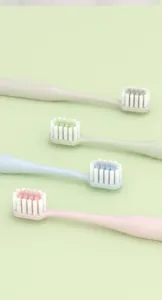 Cepillo de dientes suave con cabeza ancha para adultos limpieza diaria de 4 piezas