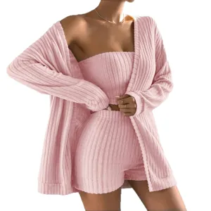 Γυναικείο 3-τεμάχιο ριμπ σετ loungewear με ζακέτα μακρυμάνικη, στράπλες τοπ και σορτς.