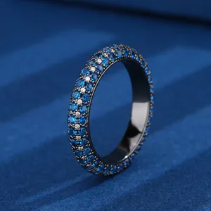 Bague d'eternite en cristal bleu multicouche plaque or noir elegant bijoux pour femmes
