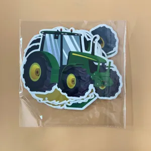 Gedetailleerd overzicht van trekker papier uitsparingen set voor boerderij verjaardag feest decor.