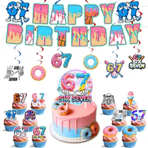 Set di decorazioni per festa di compleanno tema Donut 67 con banner e topper per torta