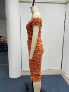 Amazon neuer Stil einfarbig schulterfreies gerafftes Kleid elegantes schlankes Maxikleid Sommer Damen