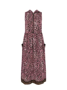 Pink leopard print sleeveless hooded dress detail featuring front zipper and side pockets.