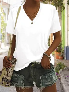 Detailed view of casual solid color V-neck short sleeve t-shirt paired with denim shorts.