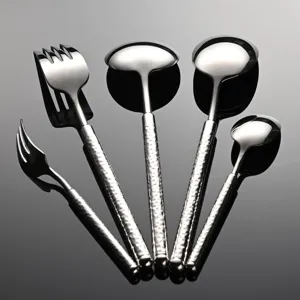 Stainless steel cutlery set with hammered diamond handle, elegant tableware for home and hotel use.