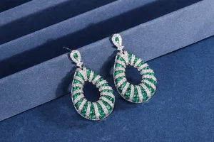 Gorgeous teardrop emerald rhinestone drop earrings, elegant Korean style fashion jewelry.