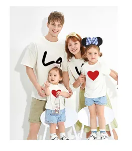 T-shirts assortis de famille été manches courtes mignon cœur lettre impression tenues