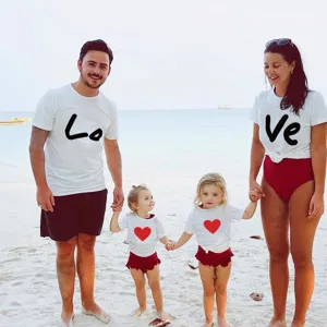 Tenues assorties famille été t-shirts à manches courtes et shorts pour vacances plage