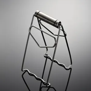 Stainless steel anti-scald plate clamp and dish gripper for kitchen steamer and bowl lifting.
