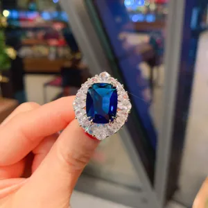 Squisito anello 10x12mm stile tanzanite con zirconi, gioiello moda elegante per donna.