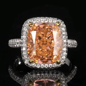 Splendido anello con gemma arancione taglio cuscino con alone micro pavé placcato oro bianco gioielli