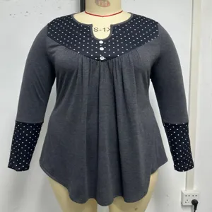 Top à manches longues grande taille motif pois patchwork et boutons pour l'automne.