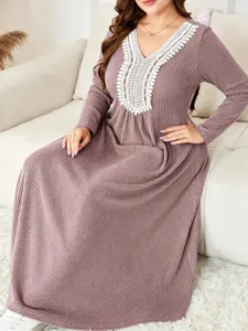 Women Casual Long Sleeve V-Neck Lace Patchwork Ribbed Knit Plus Size Dress Autumn Winter Polyester Long Dress
