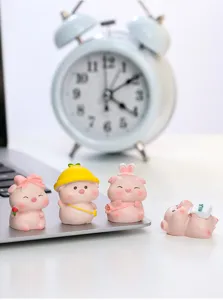 Cute mini resin pig figurines, cartoon car dashboard ornaments, creative cute animal desktop decor.