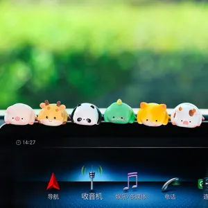 Cute animal car dashboard ornaments, resin crawling figures for monitor edge decoration.