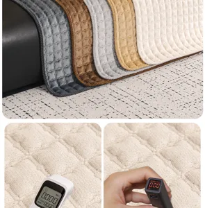 Winter dicker Plüsch Sofabezug, weiche gesteppte rutschfeste Sofamatte für Wohnzimmer zu Hause.