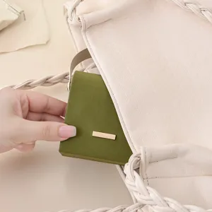 Portable mini jewelry box for travel, small ring necklace earring storage organizer case green.