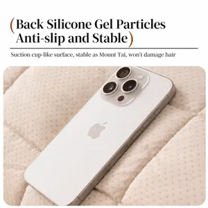 Cojín de sofá de felpa gruesa con silicona antideslizante, funda crema cálida.