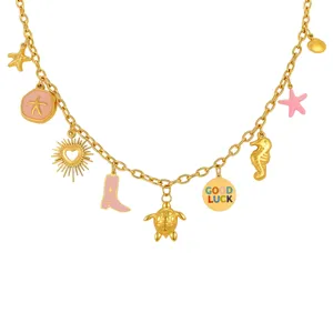 Goldene Edelstahl Ozean Anhänger Halskette mit mehreren niedlichen Anhängern für Damen.
