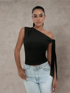 Damen Sommer schwarzes schulterfreies ärmelloses Top mit elegantem Knoten Detail Mode.