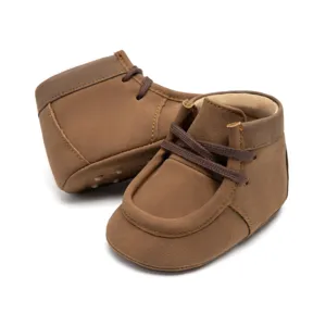Babystiefel braun Wildleder weiche Sohle Schnürung Krabbelschuhe Detailansicht bequeme Schuhe
