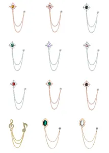 Détails de broche flocon de neige en cristal, style chaîne double en métal chic.