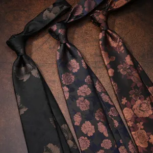 Conjunto de corbatas casuales de negocio con patron floral vintage para hombres