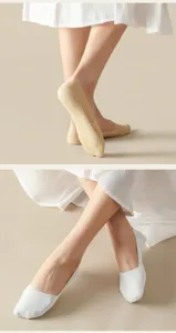 Calzini invisibili estivi in seta di ghiaccio da donna, traspiranti fondo in cotone antiscivolo.