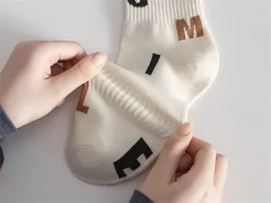 Chaussettes de sport homme coton mi-hautes vue détaillée élasticité motif lettres mode