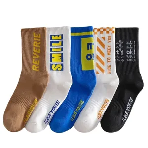 Men casual mid-tube socks set, stylish streetwear cotton athletic crew socks with letters.