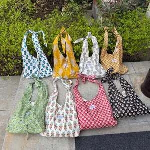 Korean Style Minimalist Polyester Tote Bag Large Capacity Floral Animal Print Shoulder Crossbody Knot Bag For Women Daily Casual