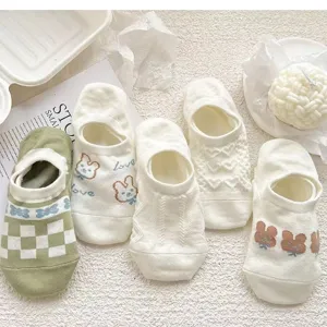 Details of thin summer women invisible boat socks with cute rabbit and sweet patterns.