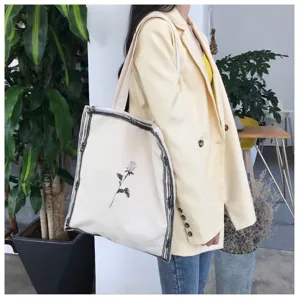 Beige καμβάς τσάντα shopper με τύπωμα τριαντάφυλλου, casual τσάντα ώμου για γυναίκες.