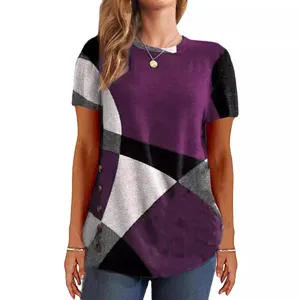 Modisches Damen Kurzarm Rundhals Farbblock T-Shirt mit stilvollen Knöpfen an der Seite.