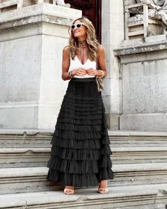 Black layered tulle maxi skirt for women, elegant summer tiered mesh long skirt street fashion.