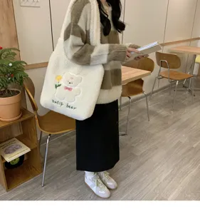 Korean style autumn winter plush shoulder bag fuzzy tote bag for women daily use.