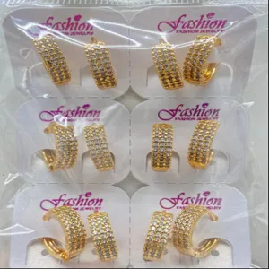 Großhandel Kupfer vergoldet Zirkon Mode Creolen Set für Damen vielseitiger Schmuck elegant
