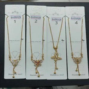Niche Design Butterfly Pendant Necklace For Women Copper Rhinestone Butterfly Clavicle Chain Minimalist Fashion Jewelry Neck Chain