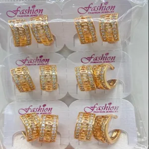 Koreanische goldene Zirkon-Creolen Ohrringe Großhandel Modeschmuck für Frauen elegant