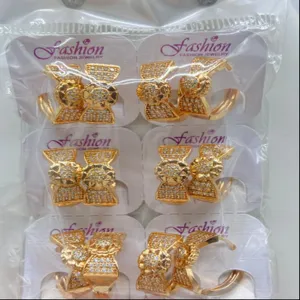 Vergoldete Zirkonia Creolen Ohrringe Set, modischer Damenschmuck im Großhandel für den Alltag.