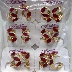 Vergoldete rote Zirkonia Creolen Ohrringe Set, stilvoller modischer Schmuck fur Damen Alltag.