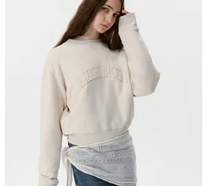 Elegante pañuelo triangular de encaje blanco coreano como accesorio versátil para la cintura.