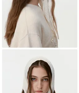 Vista detallada del pañuelo triangular de encaje de punto estilo coreano para otoño invierno.