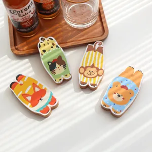 Süßer Cartoon Tier Holz Flaschenöffner und Kühlschrankmagnet, kreatives Deko Tool.