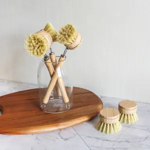 Bambus Sisal Topfbürste Set mit langem Holzgriff für Küchenreinigung und Geschirrspülen.